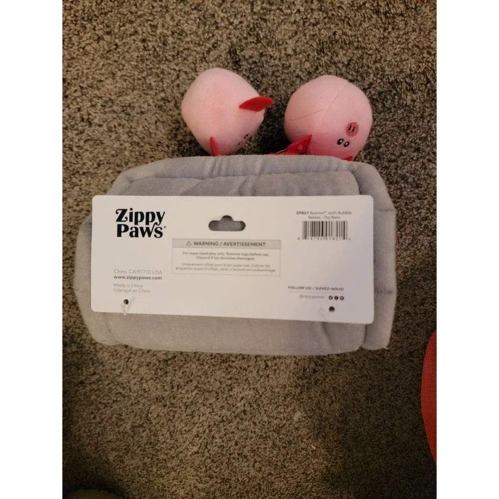 ZippyPaws Burrow Pig Barn Interactive Puzzle Squeaky Plush Dog Toy ZP821 NEW‎